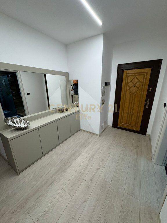 APPARTAMENTO IN AFFITTO 2+1+2 CON GARAGE VICINO A BRYLLI