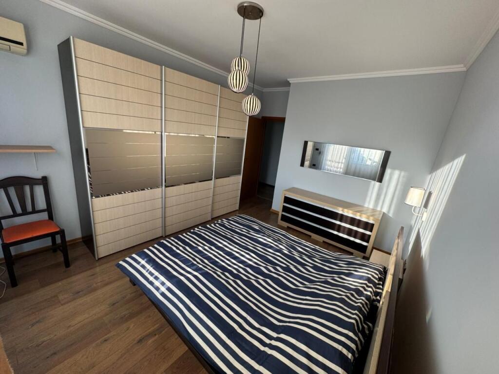 Jepet me Qira 2+1+2 tek Kompleksi Halili