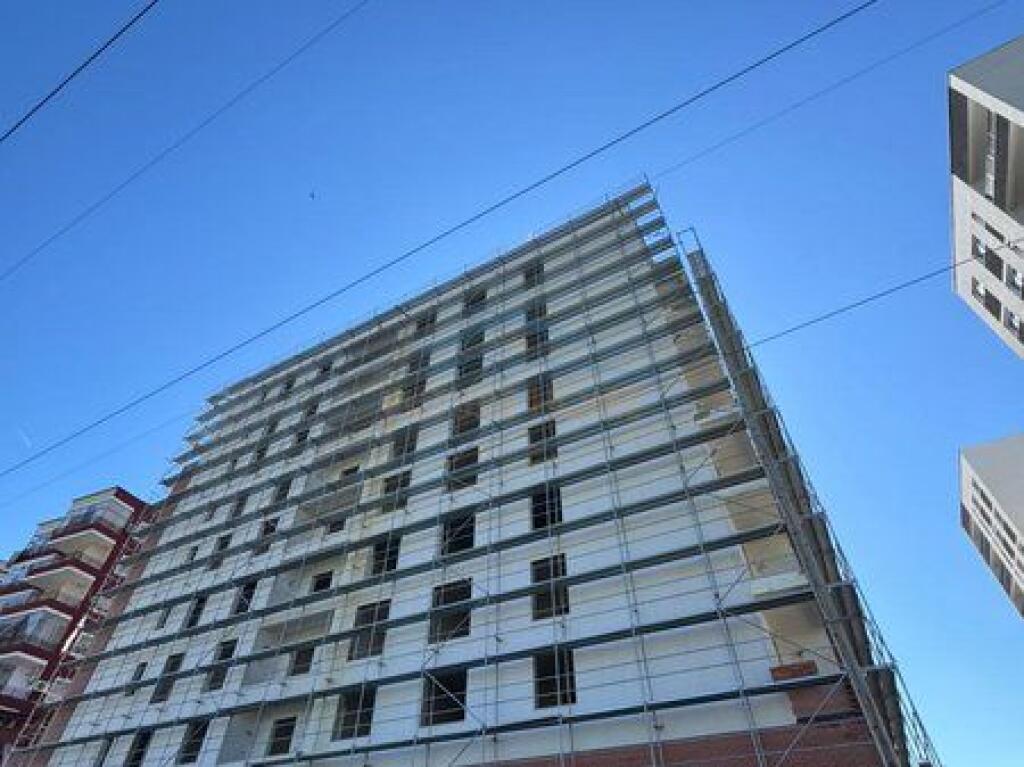 Shitet Apartament 2+1 ne kompleksin 2N SHPK , Paskuqan , Tirane