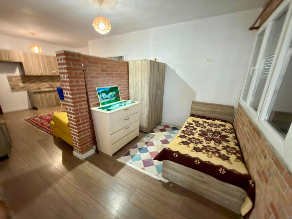 📣 RENT Apartment 2+1 (Converted) 📍 Misto Mame 🛣️ "Besim Alla" Street ✨