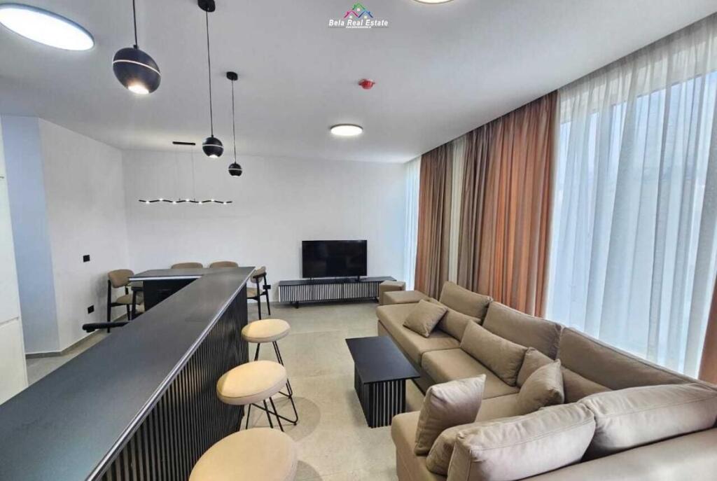 Appartamento In Affitto 2+1+Posto Auto Al Lago Secco (ID B2201690) Tirana