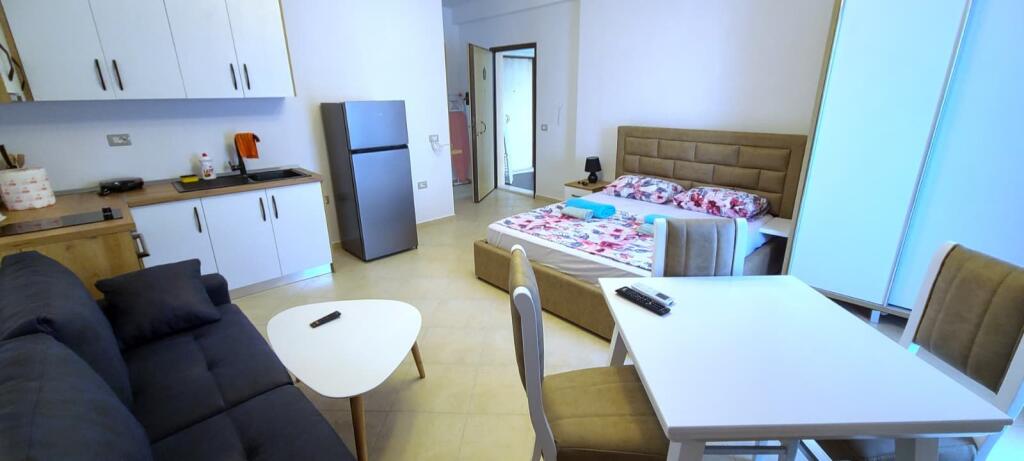 🏠 Monolocale – In Affitto | Dhimitër Konomi, Vlorë