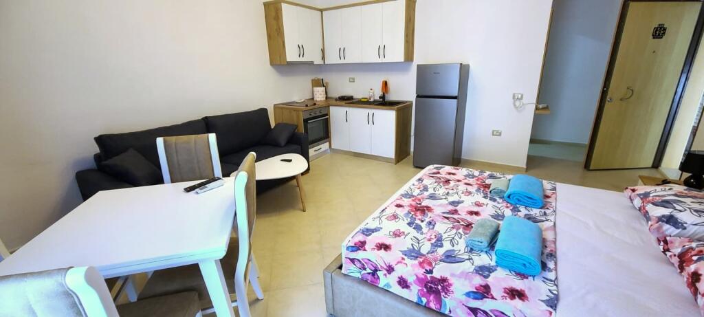 🏠 Monolocale – In Affitto | Dhimitër Konomi, Vlorë