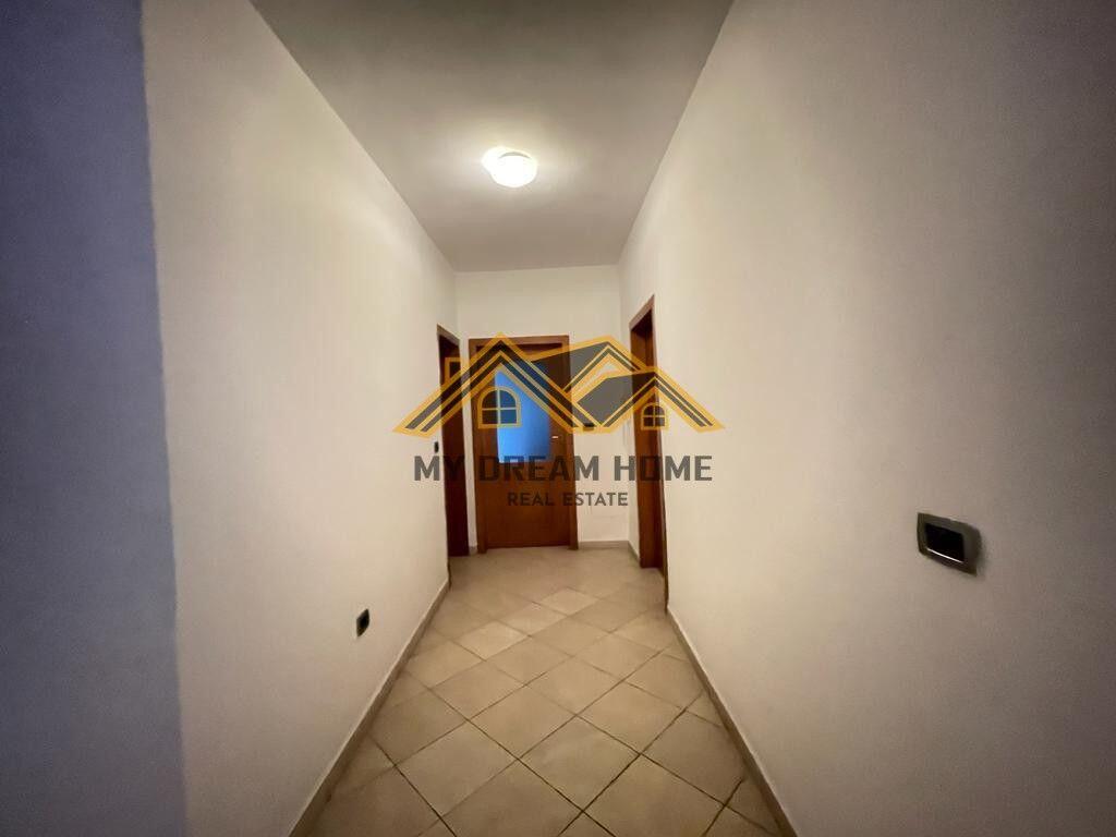 SHITET PENTHOUSE 3+1+2+VERAND ILIRIA PLAZH DURRES