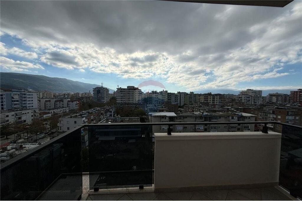 🏡 Appartamento 2+1+2 – In Affitto | Cobo Center, Skele – Vlorë