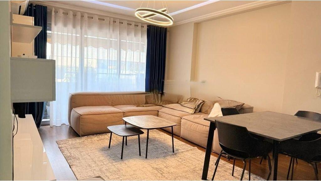 JEPET ME QIRA APARTAMENT 2+1+2 NE ASTIR, NJESIA ADMINISTRATIVE 14, 650 € /Muaj