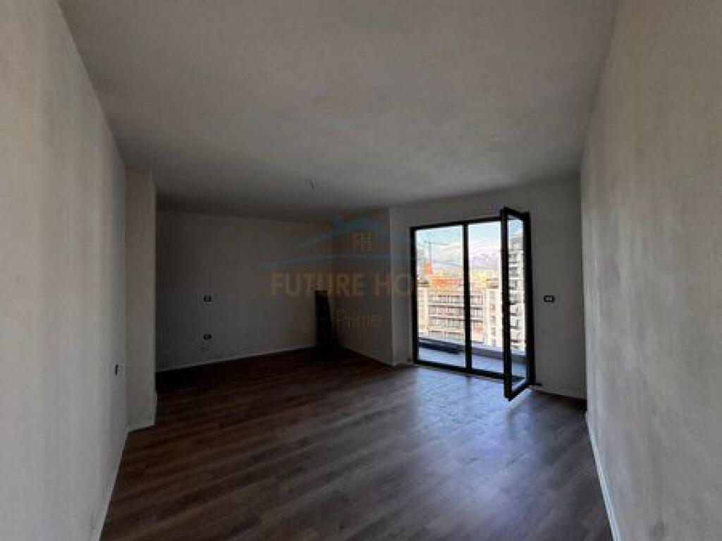 For sale, 2+1 Apartment, Former Aviation Field, Tirana