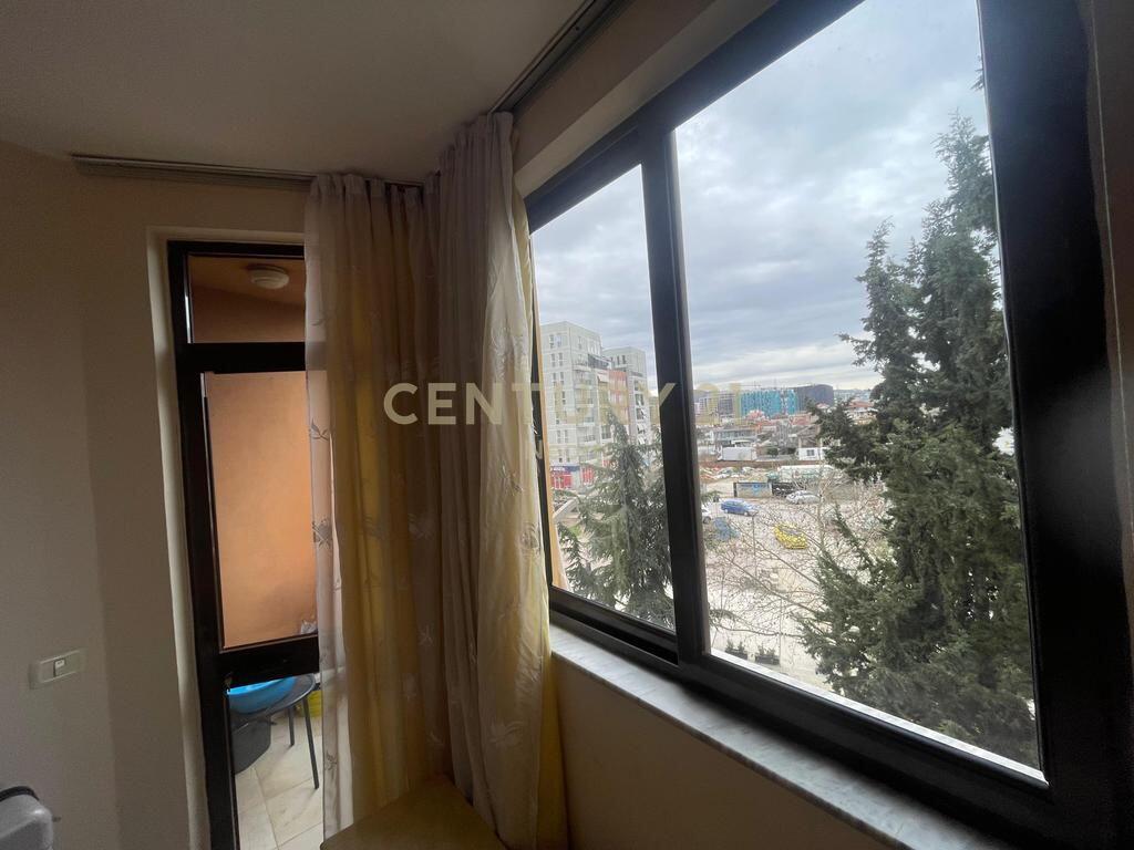 JEPET PËR QIRA, APARTAMENT 2+1+2 BALLKONE, FUSHA E AVIACIONIT