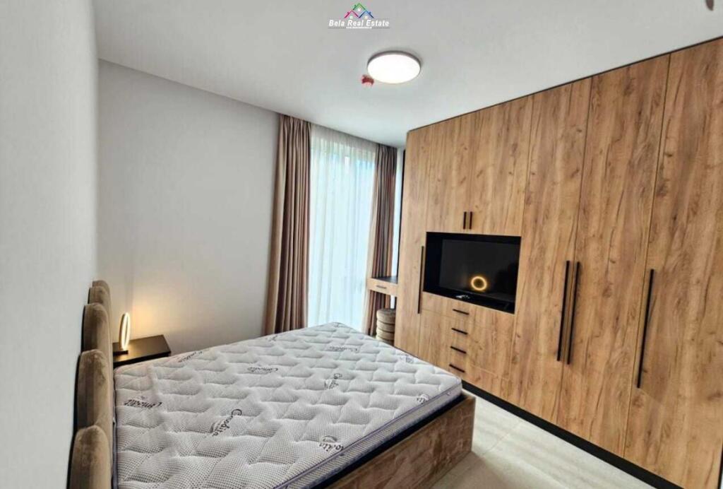 Appartamento In Affitto 2+1+Posto Auto Al Lago Secco (ID B2201690) Tirana