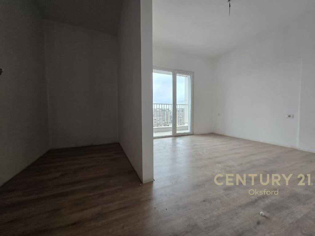 OFFICE FOR RENT 3+2 IN ZOG TE ZI!