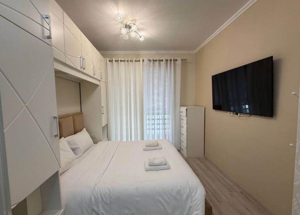📌Appartamento 2+1 + Posto Auto in Affitto – Comune di Parigi (KIKA 2)