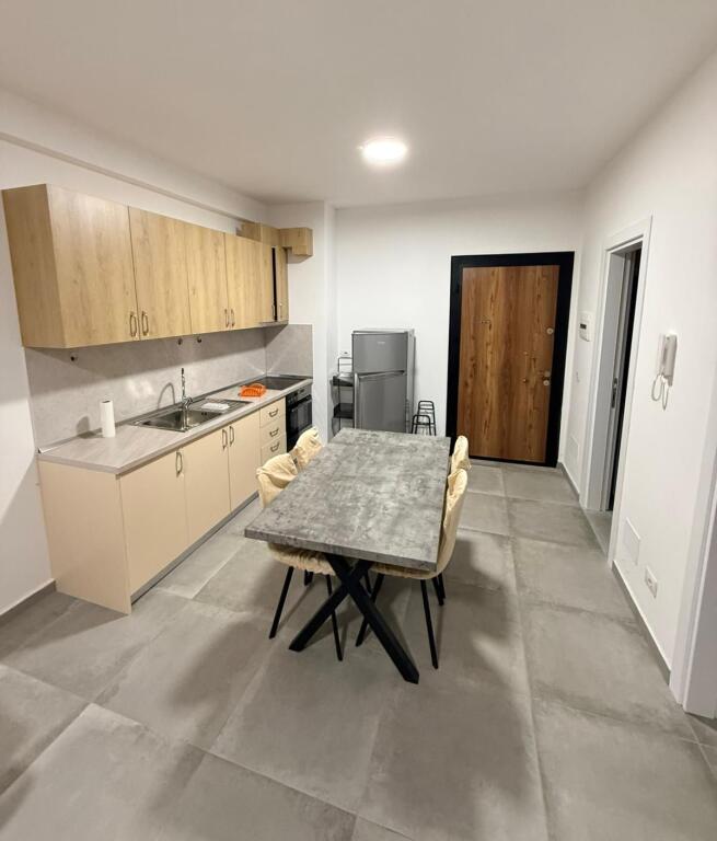 For rent apartment 1+1+parking spot at the "Univers City" Complex near Qtu