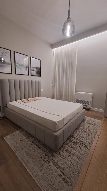 🏢 Apartament Modern 3+1+2 – pranë Kopshtit Botanik