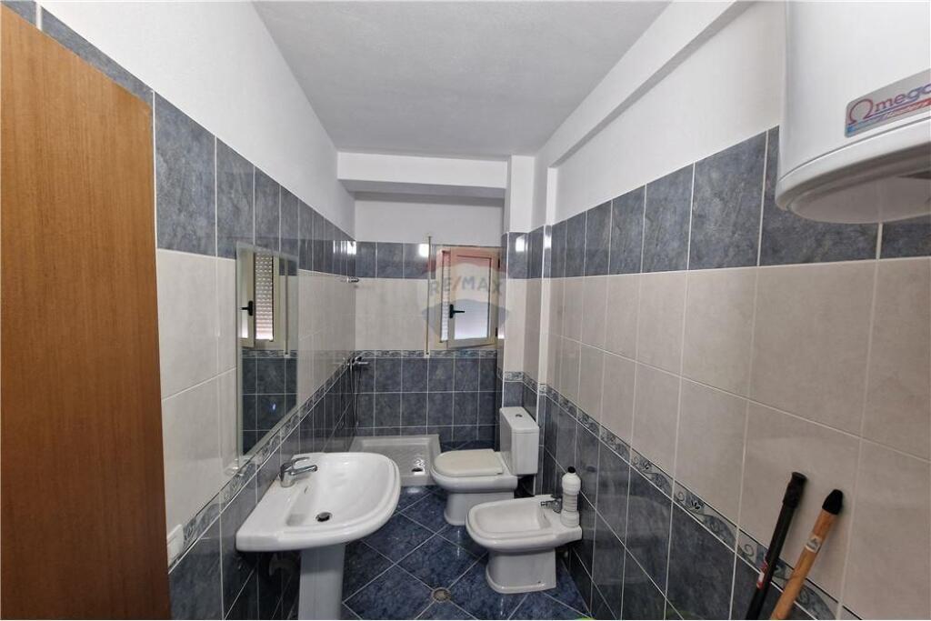 🏠 Appartamento 1+1 – In Affitto 📍 7 Palazzi, vicino a Lungo Mare / Regina City, Vlora