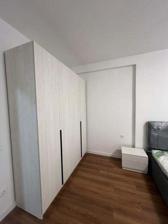 Apartament me qera 2+1
