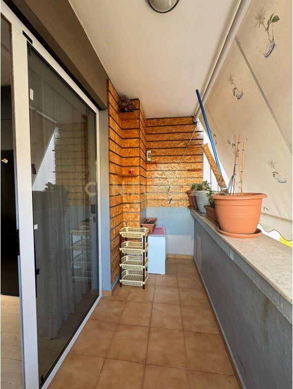 APPARTAMENTO IN AFFITTO 2+1+2 CON GARAGE VICINO A BRYLLI