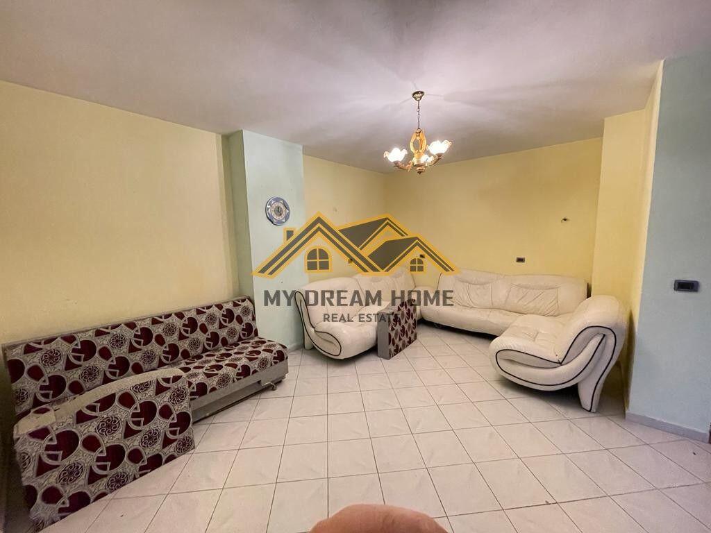 SHITET PENTHOUSE 3+1+2+VERAND ILIRIA PLAZH DURRES