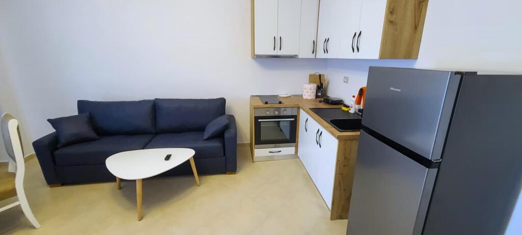 🏠 Monolocale – In Affitto | Dhimitër Konomi, Vlorë
