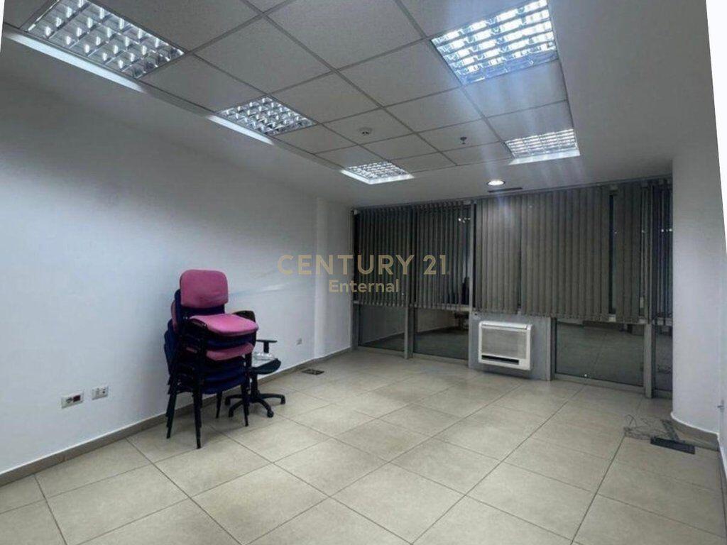 Centro - Ufficio in affitto 202m2 presso Osservatorio
