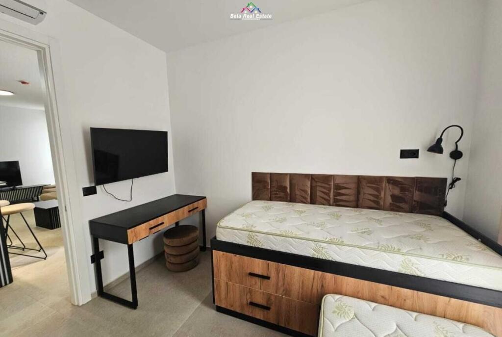 Appartamento In Affitto 2+1+Posto Auto Al Lago Secco (ID B2201690) Tirana