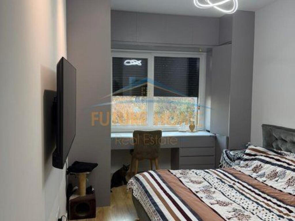 For sale, Apartment 2+1+2, Henke Complex, Tirana.