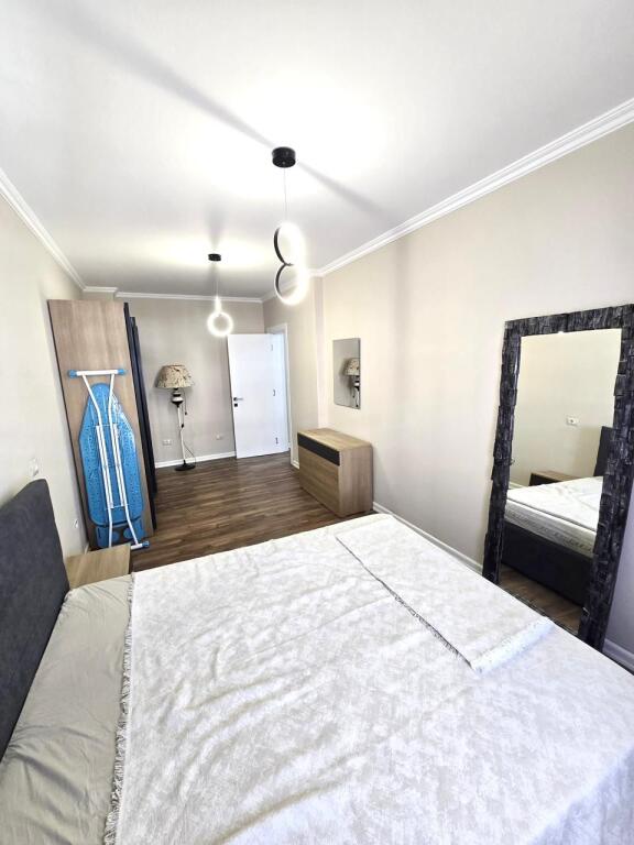 Apartament 2+1 me Qera | Square 21