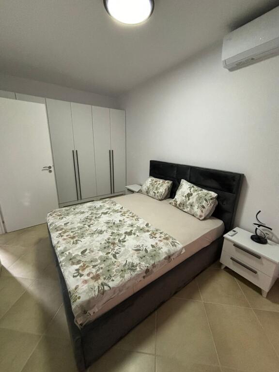 🏠 Appartamento 1+1 – In Affitto | Lungo Mare, Vlorë