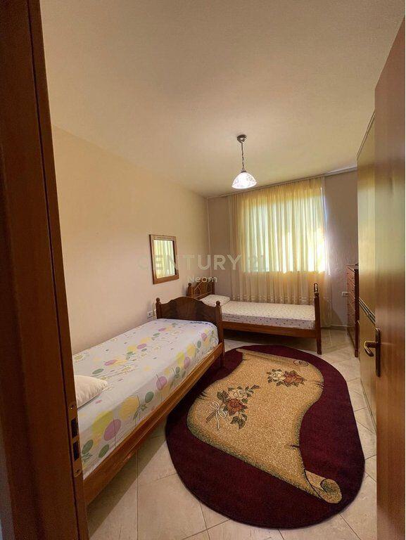 JEPET PËR QIRA, APARTAMENT 2+1+2 BALLKONE, FUSHA E AVIACIONIT