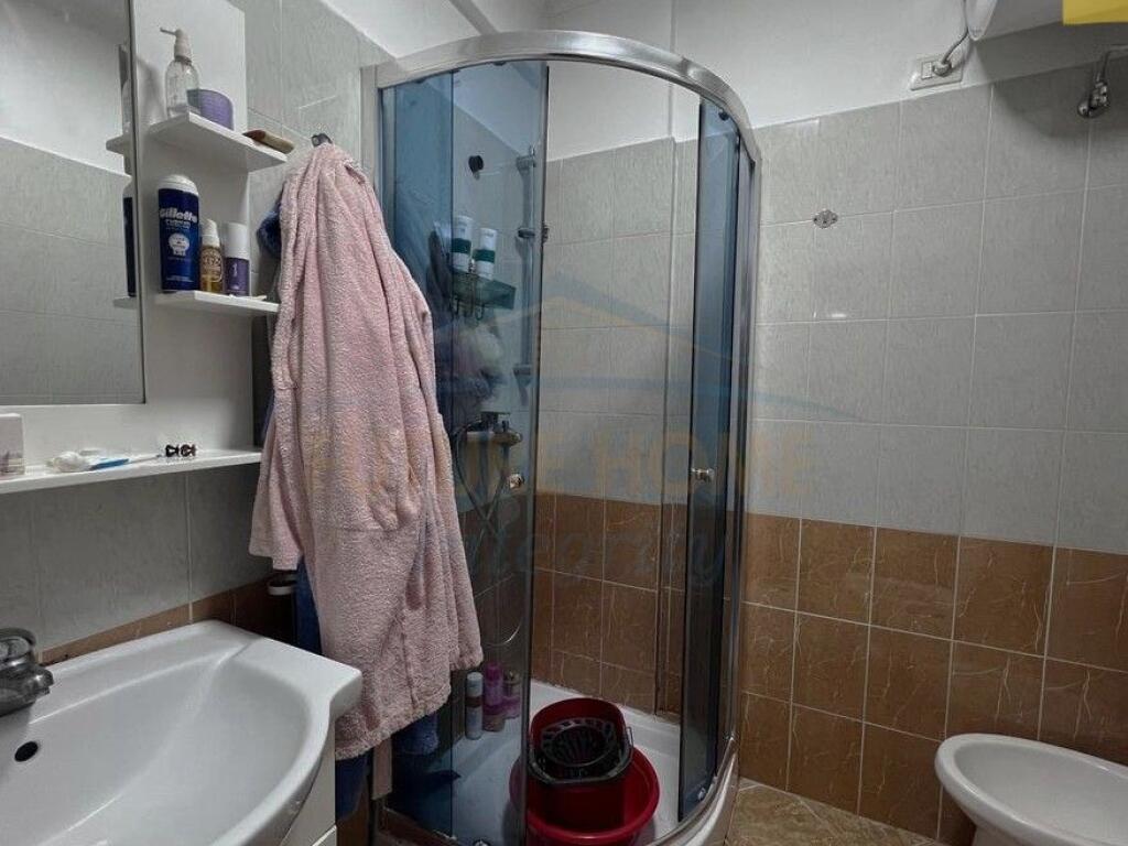 In vendita, Appartamento 2+1, Zogu i Zi, Tirana.