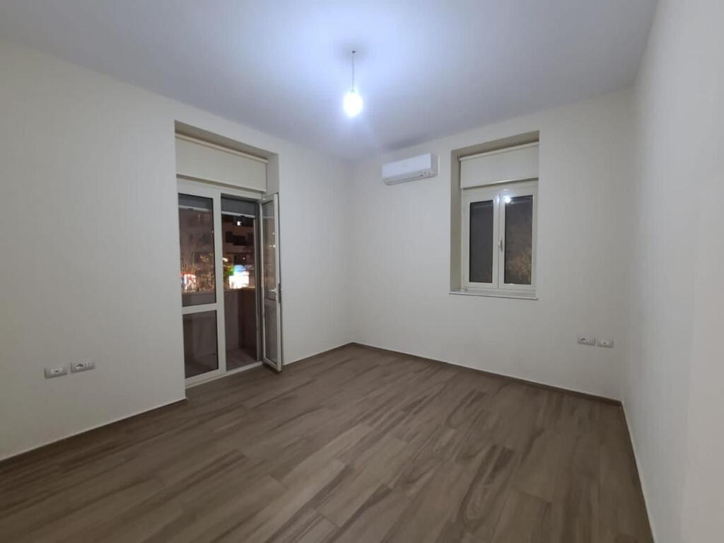 OFFICE SPACE FOR RENT IN THE CENTER