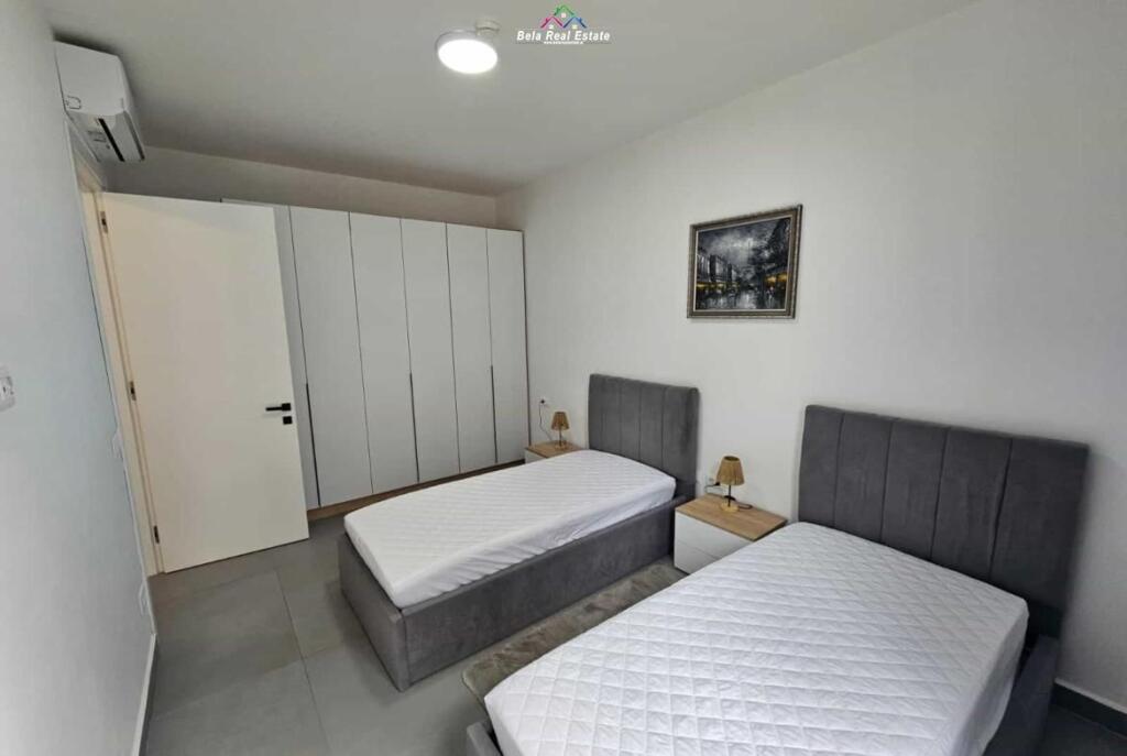 Appartamento In Affitto 2+1+ Posto Auto Al Lago Secco (ID B2201689) Tirana