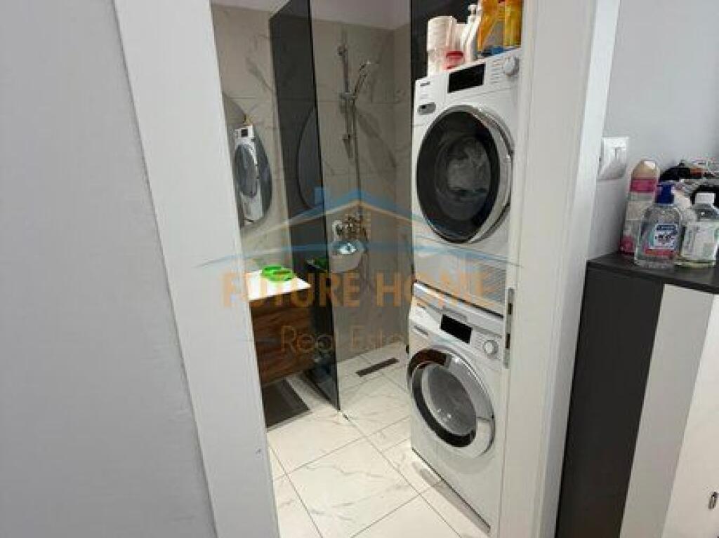 For sale, Apartment 2+1+2, Henke Complex, Tirana.