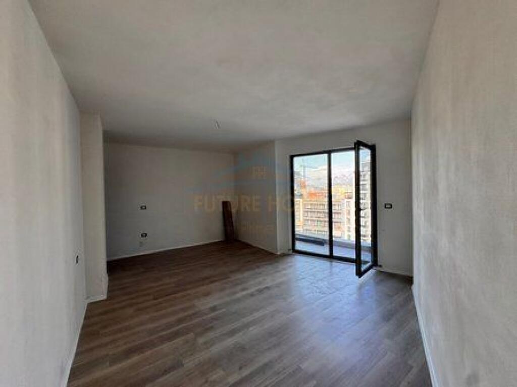 For sale, 2+1 Apartment, Former Aviation Field, Tirana