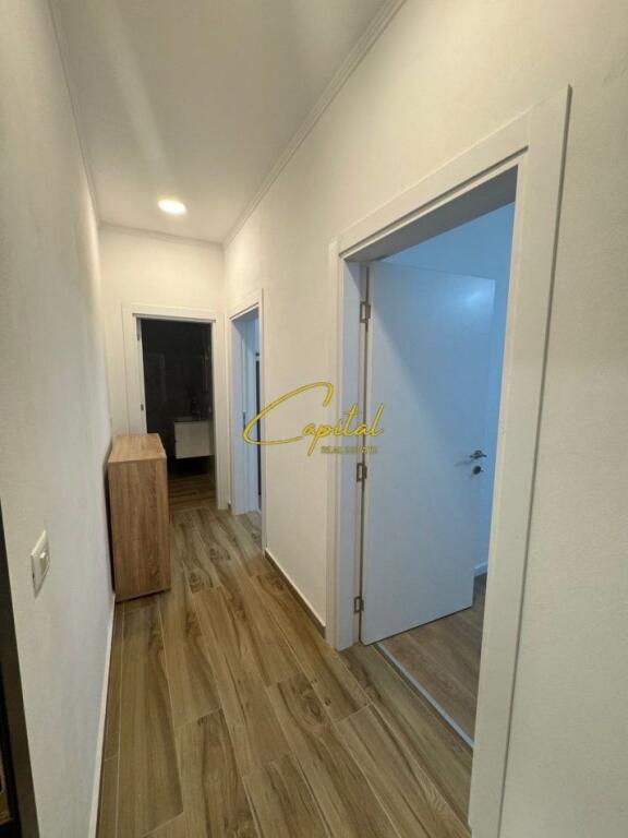 APARTAMENT ME QIRA 1+1 SHKOZE 40.000 LEKE