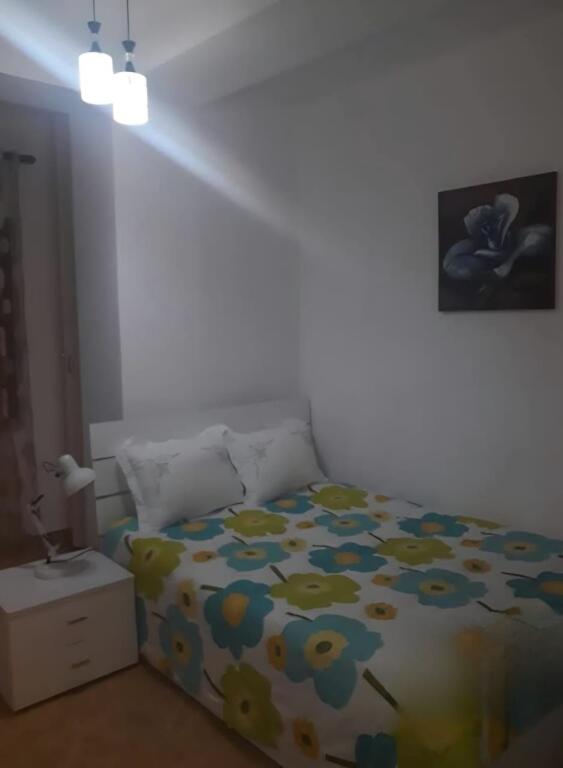 Appartamento 2+1 in vendita a Bllok, vicino a Caffè Roma.