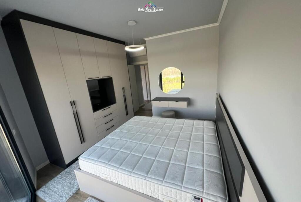 Appartamento In Affitto 2+1+ Posto Auto Vicino al Lago Secco (ID B2201691) Tirana