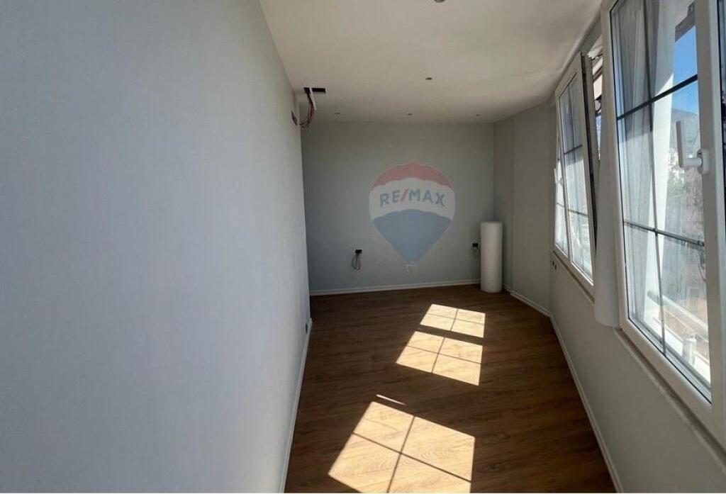 Apartment - For Sale - Shefqet Kuka Street, Tirana(ID: 530261057-294)