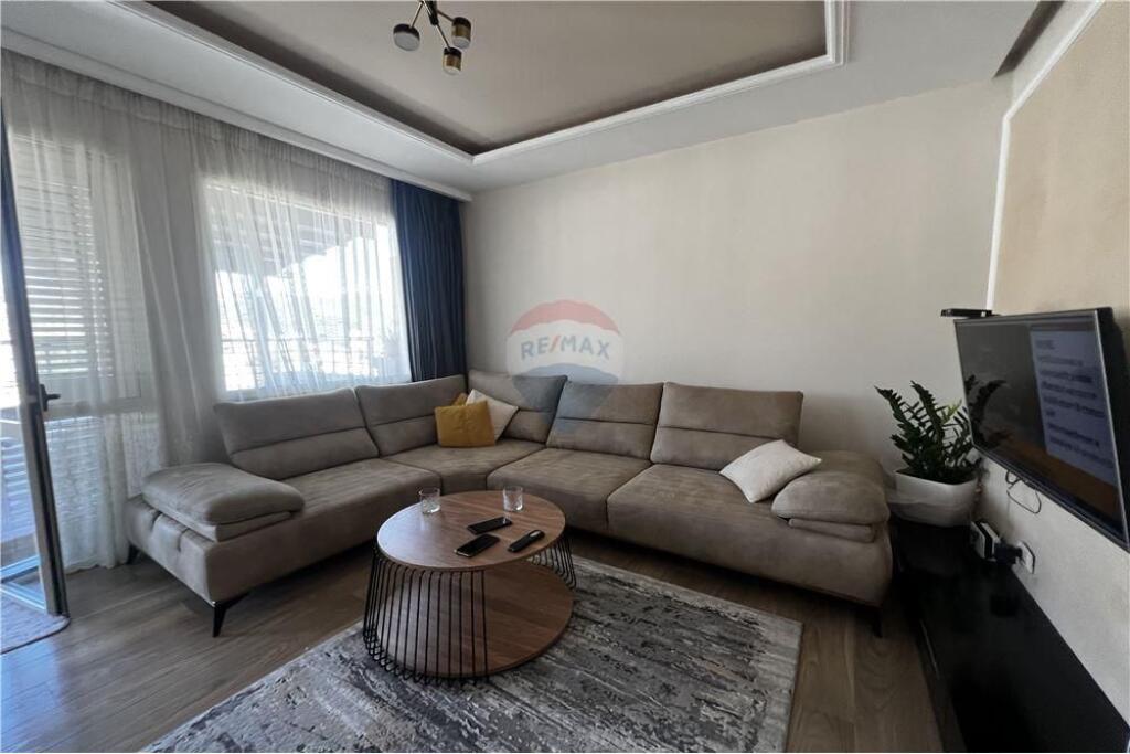 🏠 Appartamento 2+1 – Papafingo in Vendita 📍 Viale Ismail Qemali, vicino a RINIA, Valona