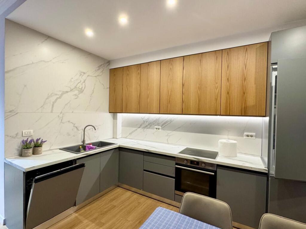 Apartament 2+1 per Shitje