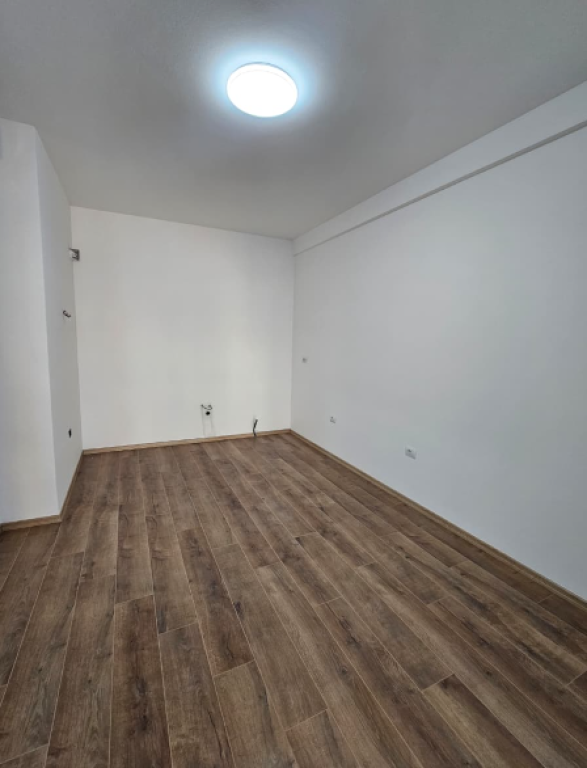 🏢 Zyre – Zogu i Zi