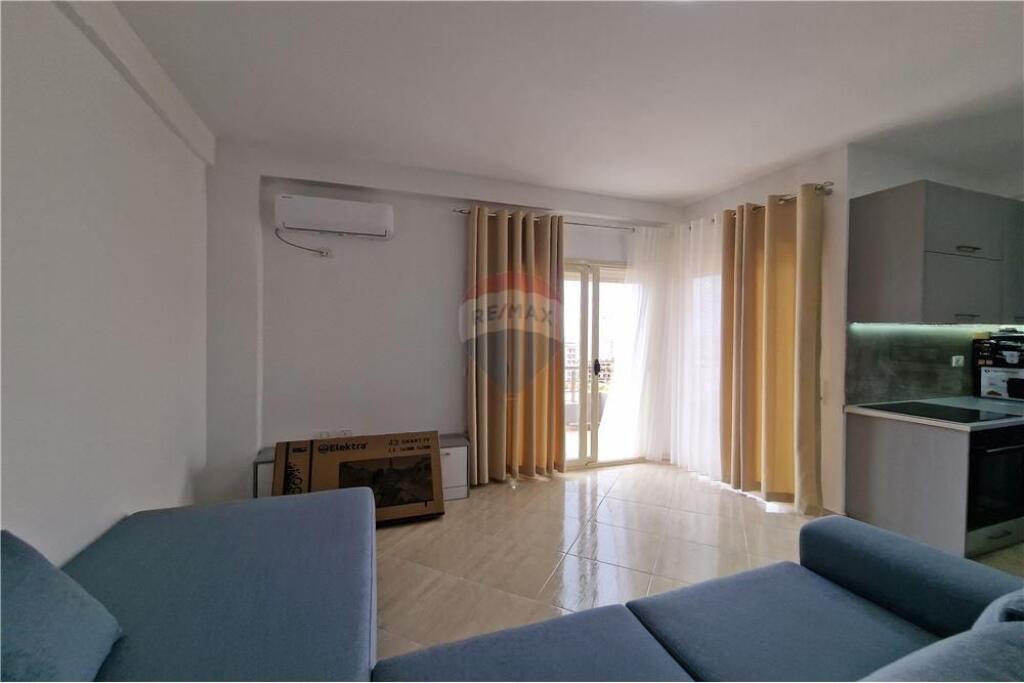 🏠 Appartamento 1+1 – In Affitto 📍 7 Palazzi, vicino a Lungo Mare / Regina City, Vlora