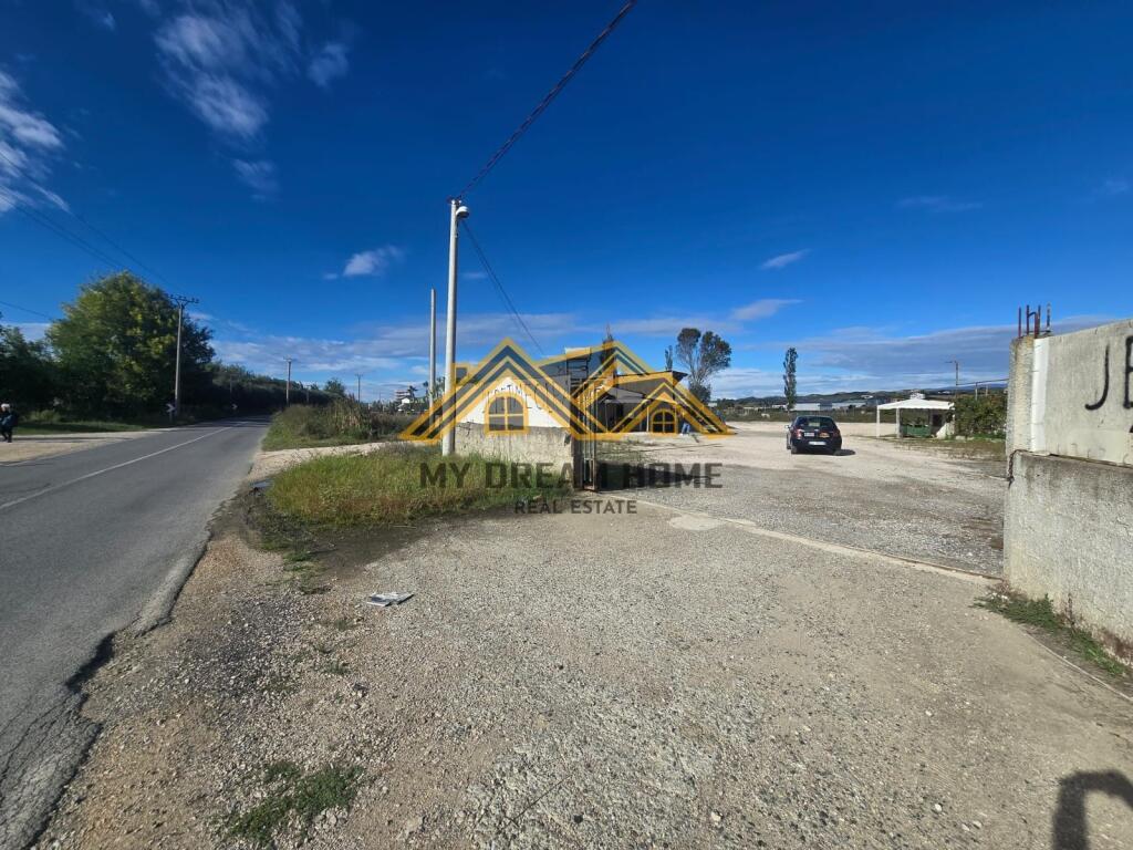 WAREHOUSE + LAND FOR RENT IN SUKTH Vadardhë