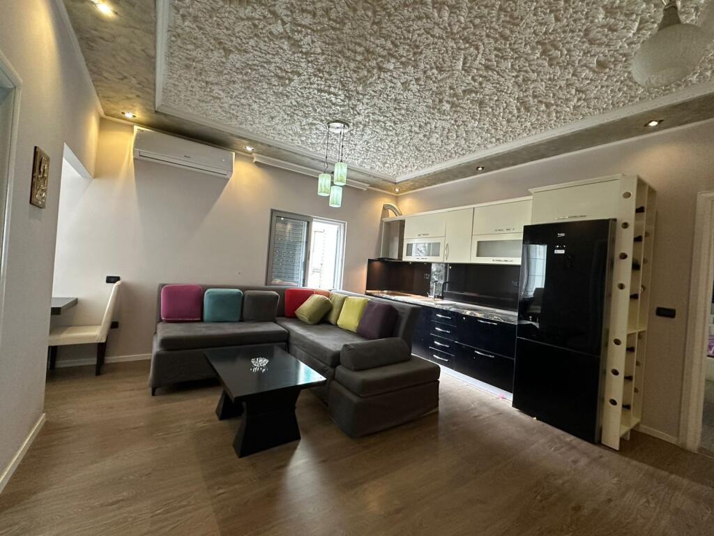 Apartment 2+1 for rent in Fresk