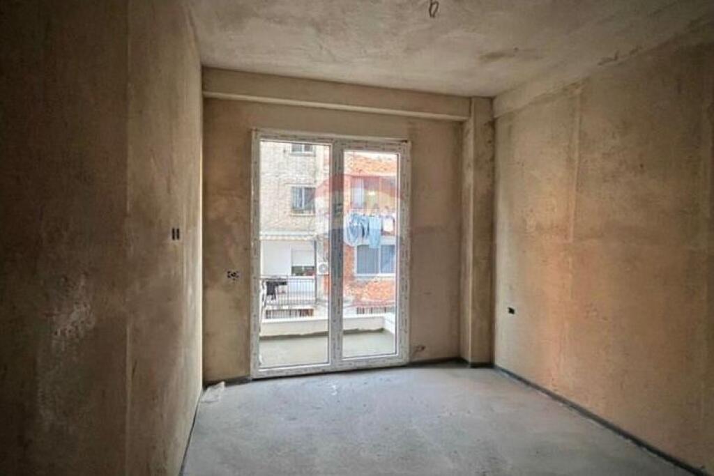 For sale apartment 2+1, Ali Demi street!