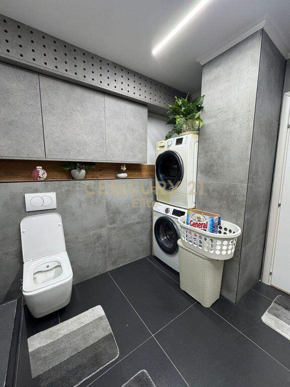 APPARTAMENTO IN AFFITTO 2+1+2 CON GARAGE VICINO A BRYLLI