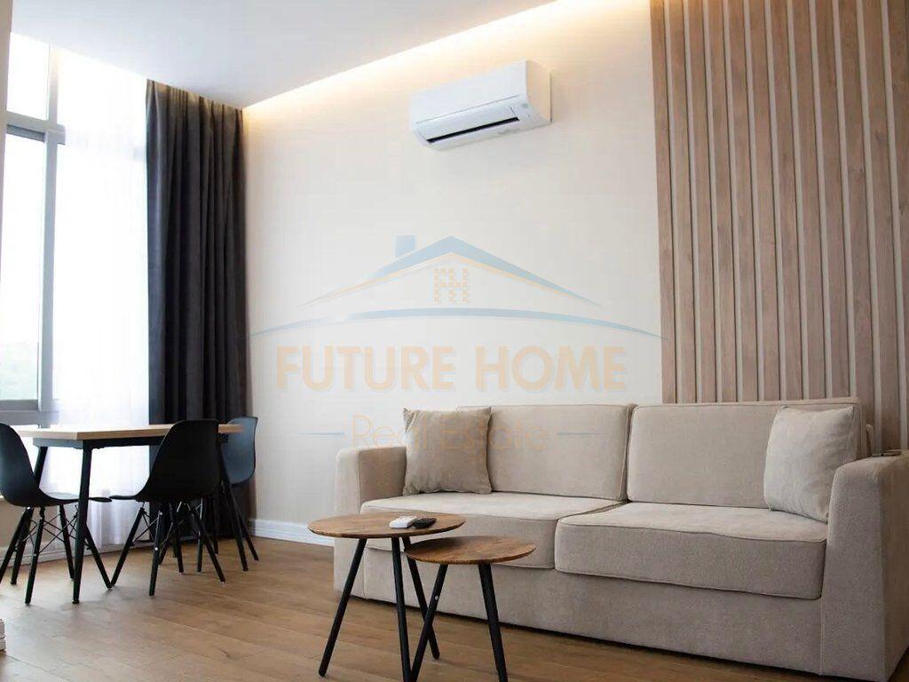 Shitet Hotel, Shkëmbi Kavajës, Durrës!