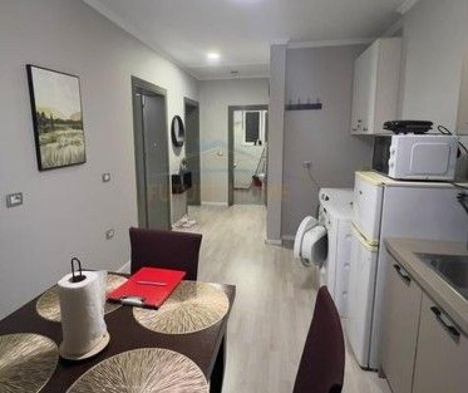 Affitto, Appartamento 2+1, Laprake, Tirana