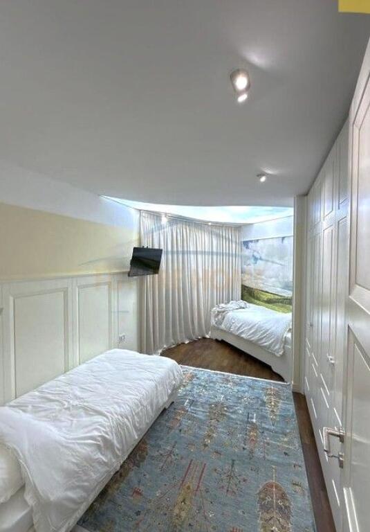 Sale, Apartment 2+1+2 on Dibra Street
