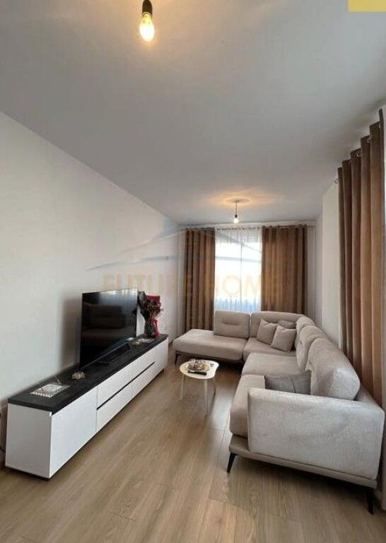 For sale, Apartment 1+1, Fratari Complex, Unaza e Re