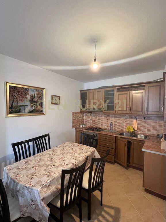 Appartamento 2+1 in Affitto all'Ingresso di Durazzo! 400 € /Mese